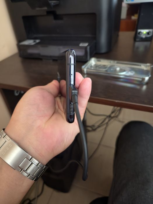 Продам Samsung S20 Ultra