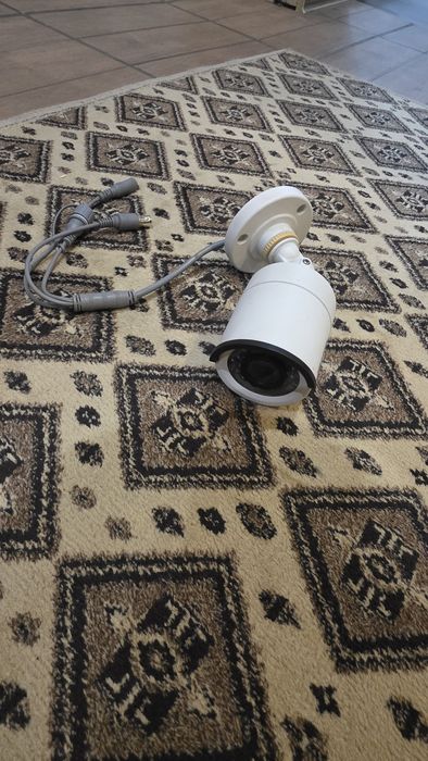 DVR Hikvision и 7 камери