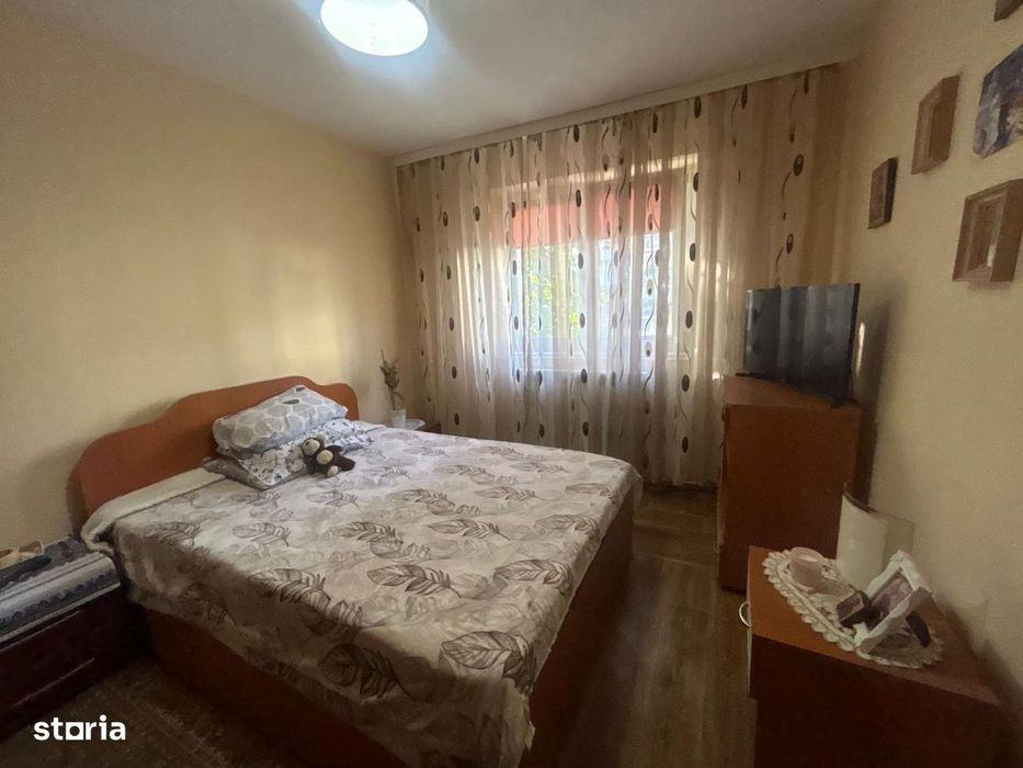 De vânzare – Apartament cu 3 camere, etaj 1,zona Maratei