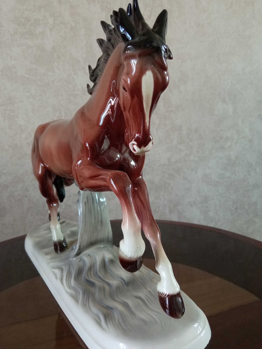 Бегущий конь Кацхютте