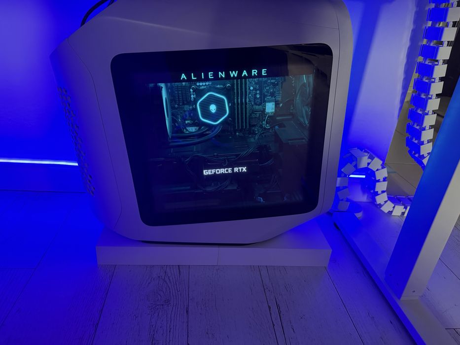 Alienware R13 i9 12900KF / RTX 3090 / 64GB DDR5 – HIGH END