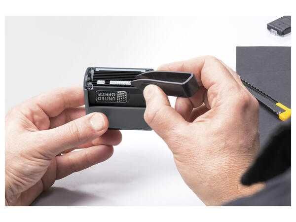 Stampila personalizabila peste 310 caractere; noua, sigilata