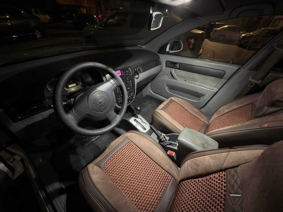 Lacetti 1.8 AT ideal holatda, to'liq servis qilingan, haydashga tayyor