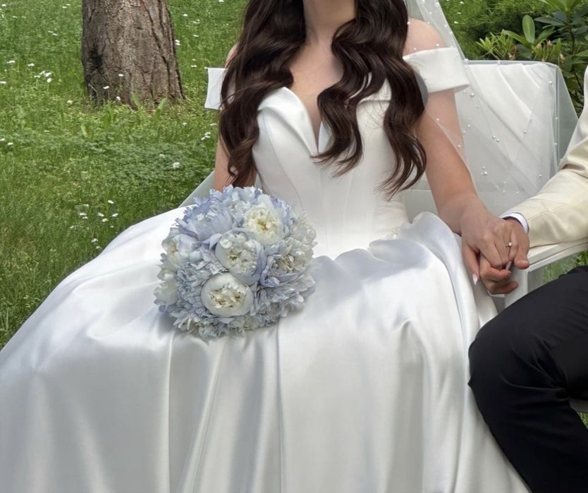 Rochita miresa stil printesa