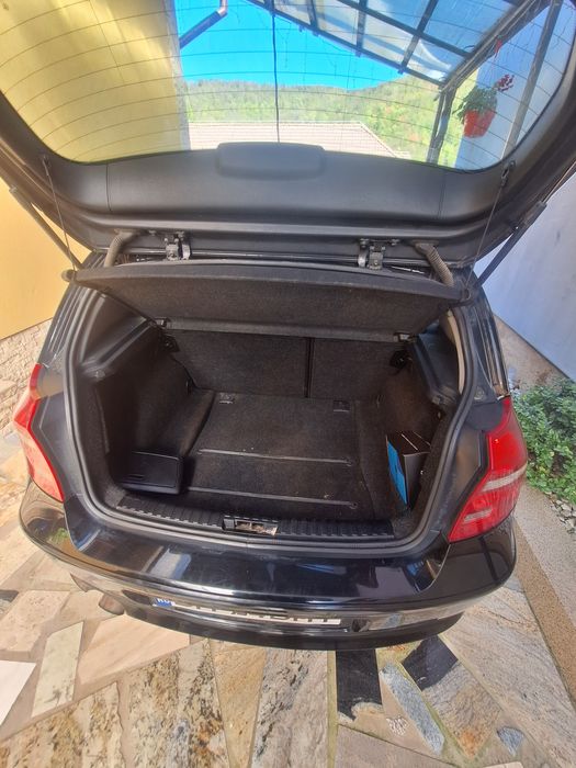 BMW seria 1 din 2010