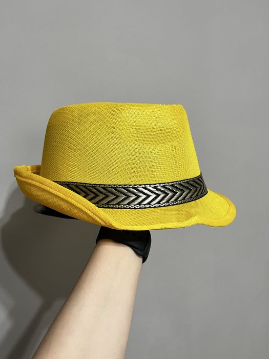 Продам костюмы для утренника