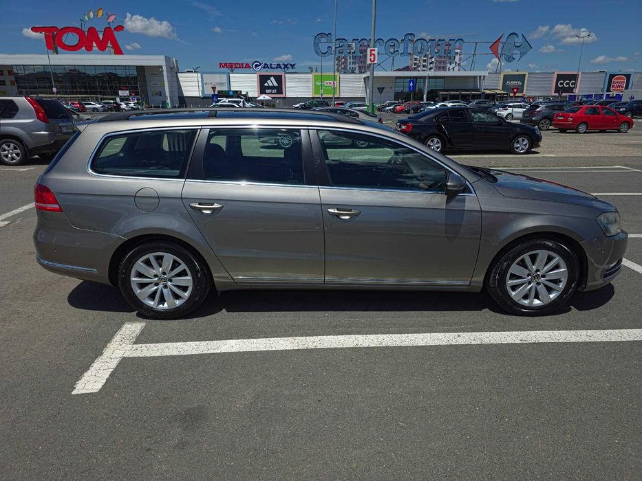 VOLKSWAGEN Passat 2012 — imagine 3