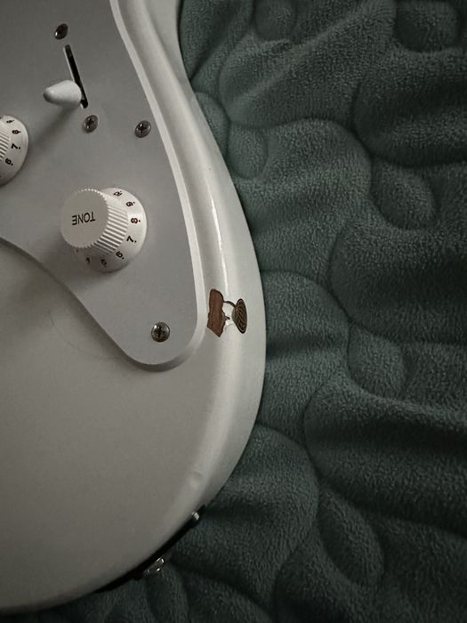 Электрогитара YAMAHA PACIFICA 012WH