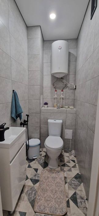 Продам квартиру на васильковке