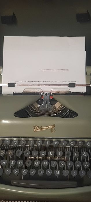 Mașină de scris Rheinmetall  impecabilă