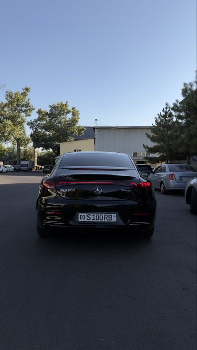 Mercedes-Benz EQE 500 4 matic srochna