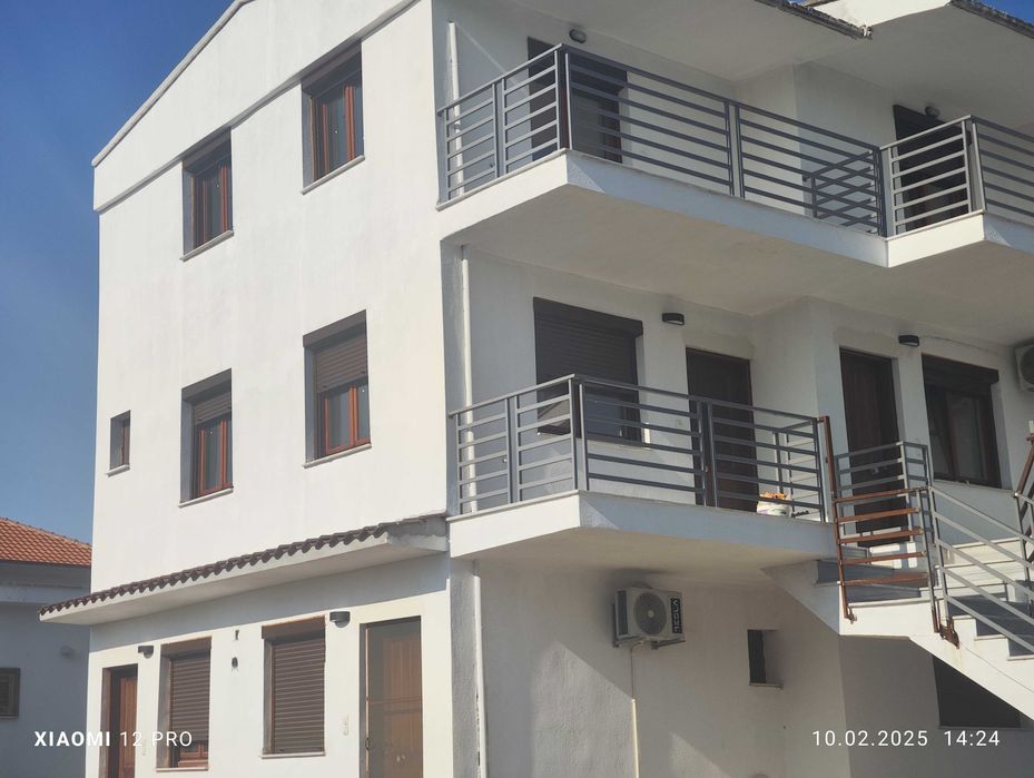 ПРОДАВА Апартамент в Паралия Офринио, Кавала