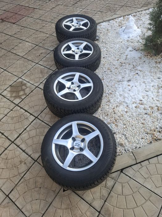 Vând roti kymco mxu 500