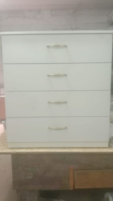 Продам комоды. Новые.