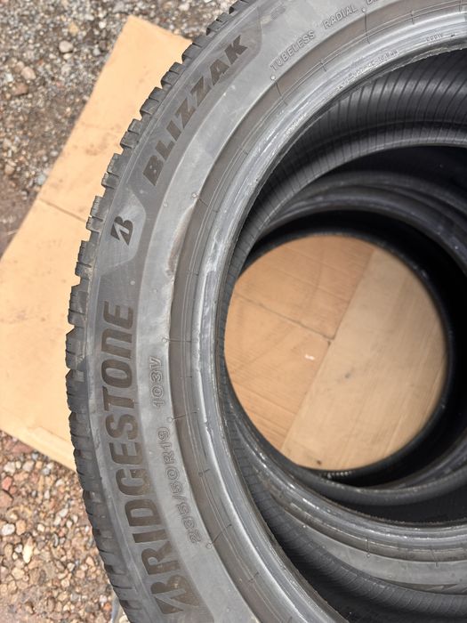 235/50/19 Bridgestone 4 бр 2025