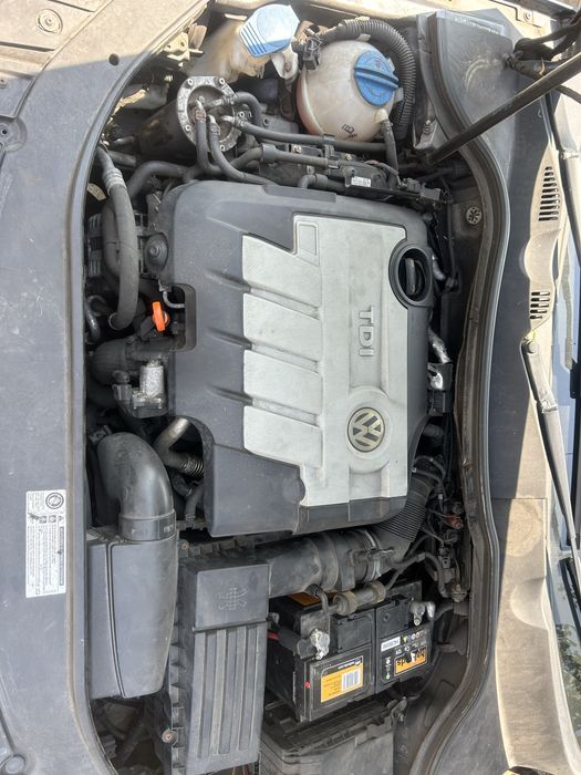 Vw Пасат 6 2,0тди 140кс CBABна части/vw pasat 6 2,0tdi 140ks na chasti