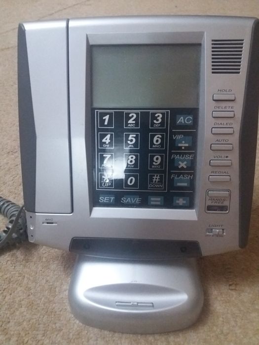 Телефон стационарный.