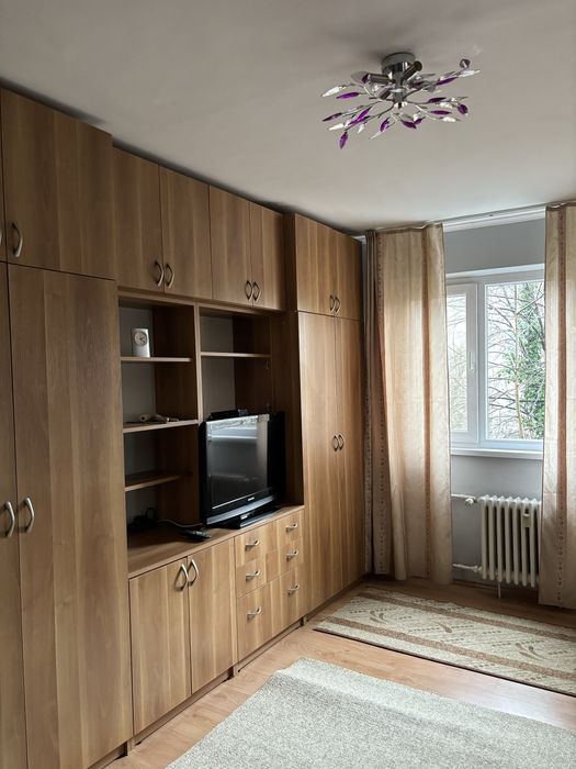 Apartament cu 2 camere de inchiriat aproape de Universitate