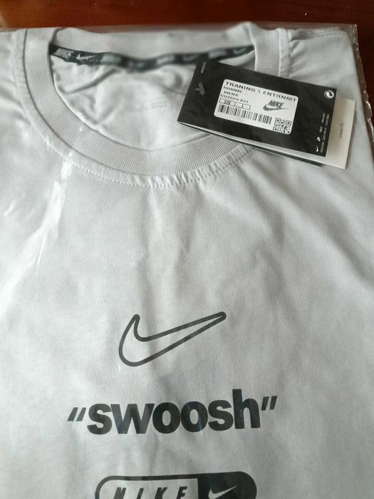 Nike Swoosh Tee Unisex T-shirt