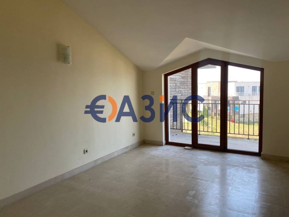 Продава се Къща в Созопол - 162 кв.м за 2038 €/кв.м - Снимка #3