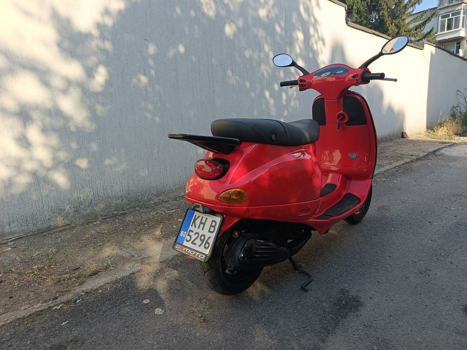 Vespa et4 125 cc