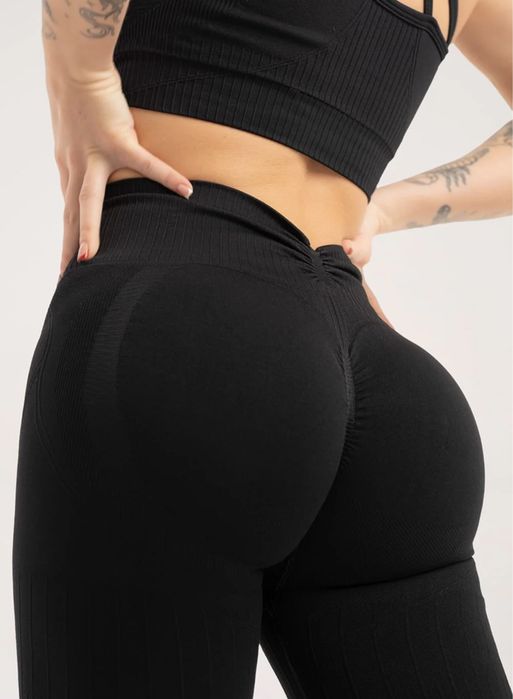 НОВ Gym glamour клин push up