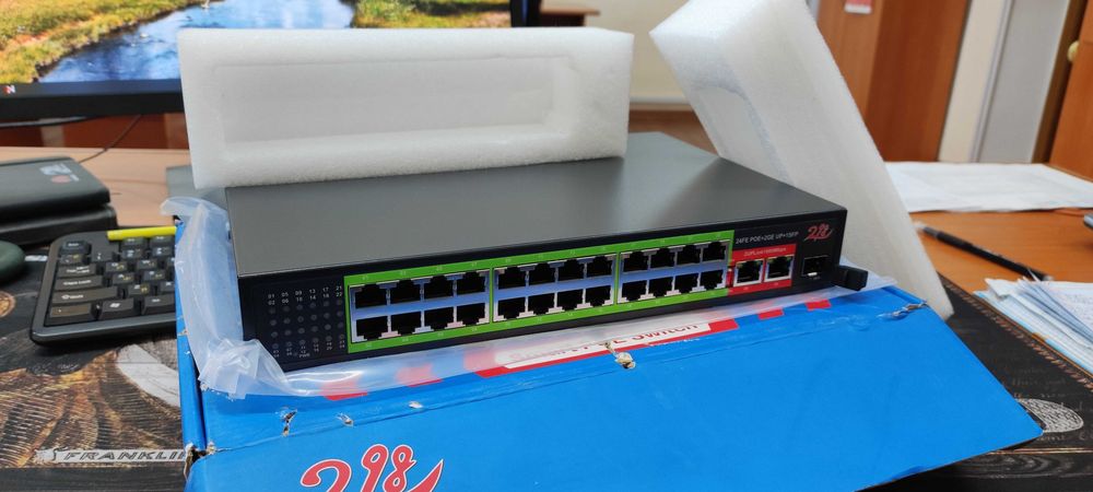 Smart POE Switch 24+2+1