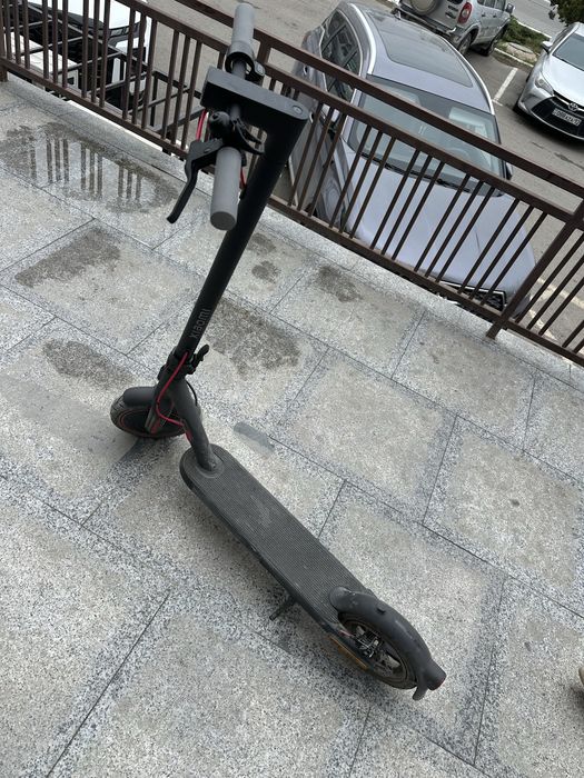Продам электросамокат Xiaomi 4pro