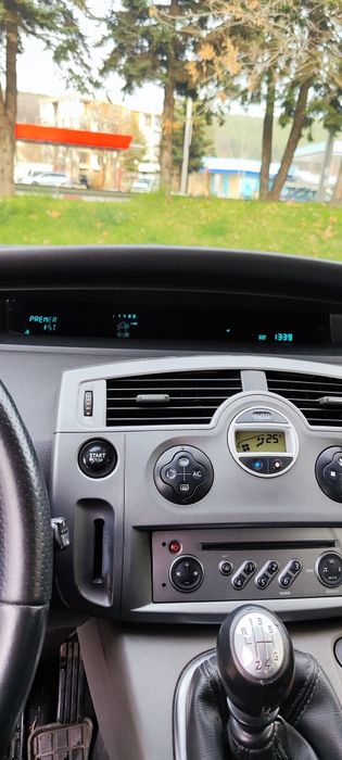 Renault scenic 1.5dci 100к.с 6 скорости