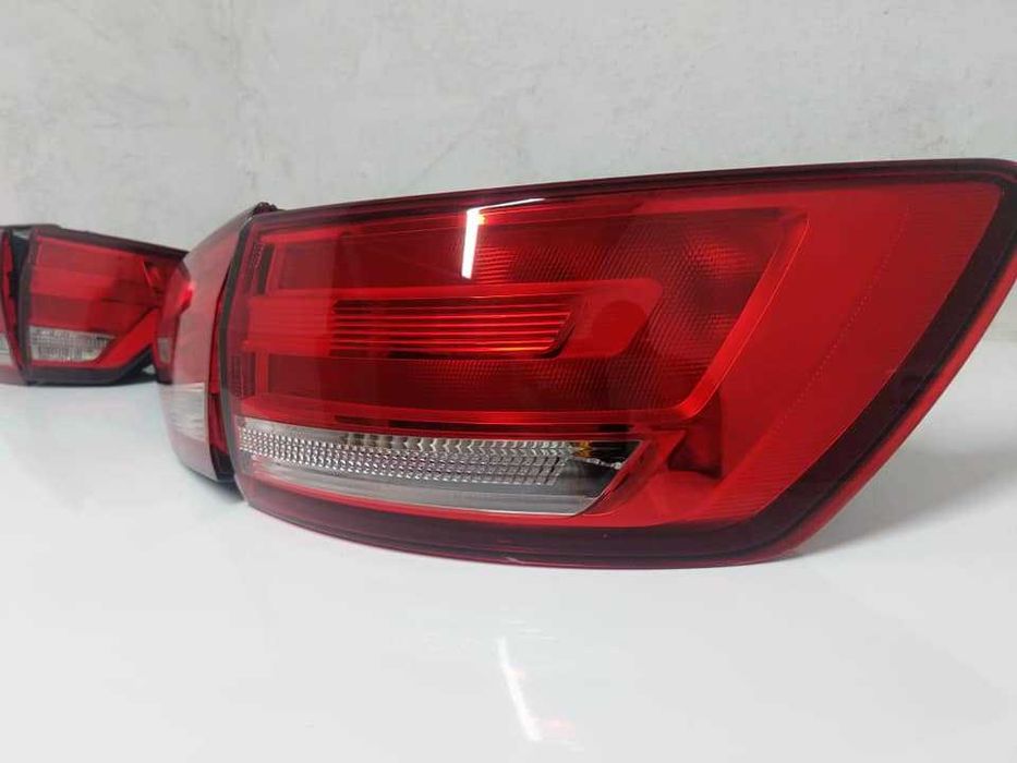 ТОП ЦЕНА Продавам стопове за Audi A4 B9 Avant пълен комплект.