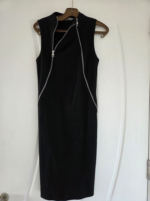 Черна рокля Calvin Klein