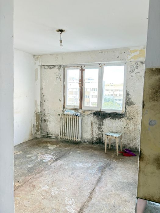 Garsoniera București, B-dul Iuliu Maniu, sect.6, necesită renovare