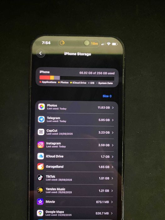 Продам iPhone 16 Pro Max 256 ГБ, цвет Чёрный