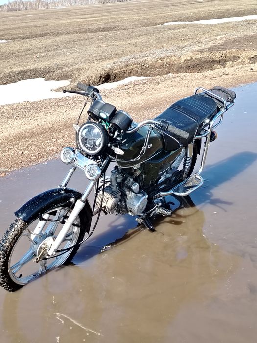 Мотоцикл яки 110