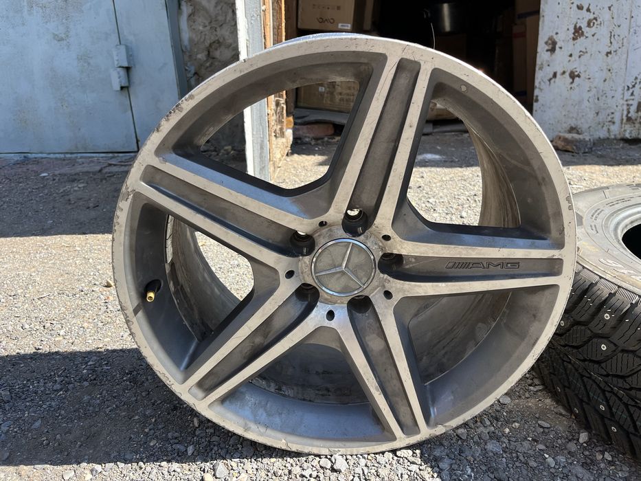 Продам титановые диски AMG