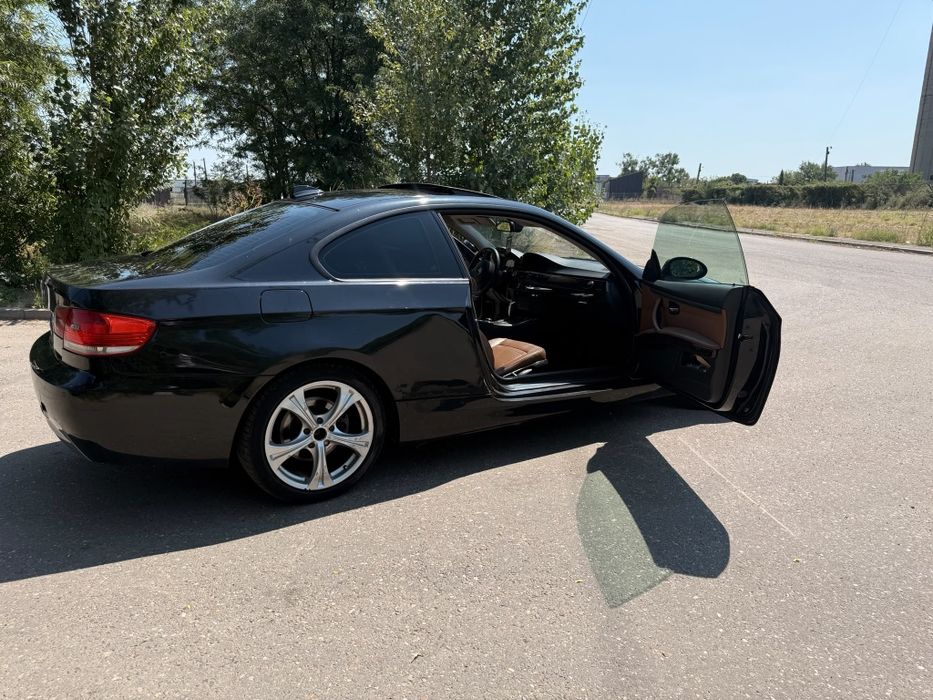 Bmw seria 3 e92 2009 2.0d automat