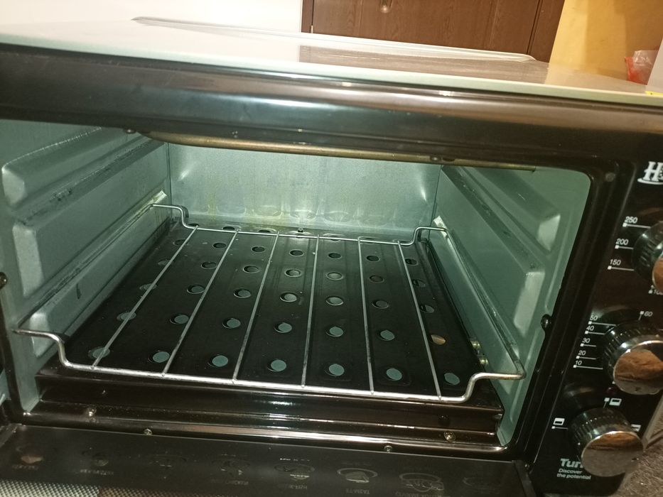 Cuptor electric cu termostat Harlem HAF-341