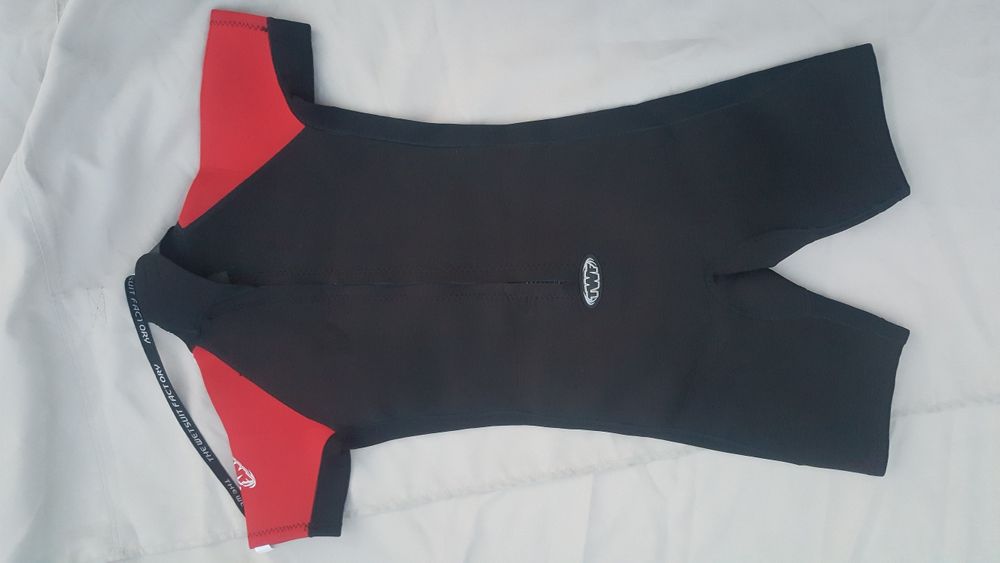 Costum costume neoprem ca Noi