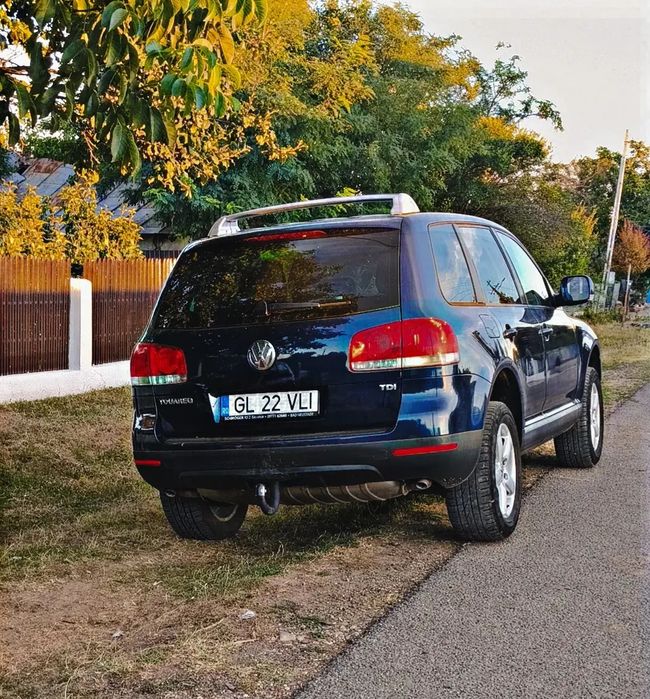 Vând Touareg 3.0v6