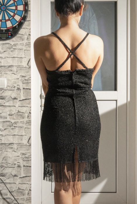 Rochie noua din matase cu broderie de margele