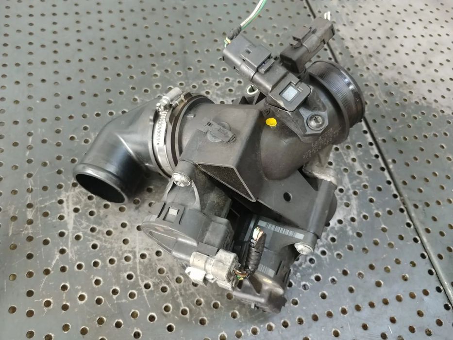 clapeta acceleratie 1.6 tdci ford focus 2 c-max  volvo c30 9686487880