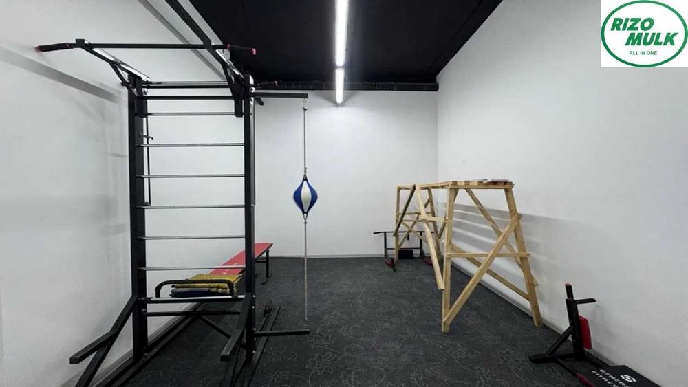 Аренда. Юнусобод 13 дахада 450 кв жой ижарага берилади. NRX494/47/2