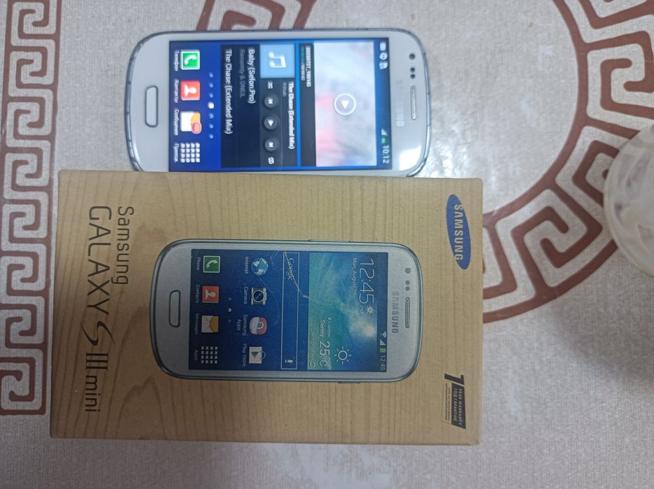 Samsung с 3 мини