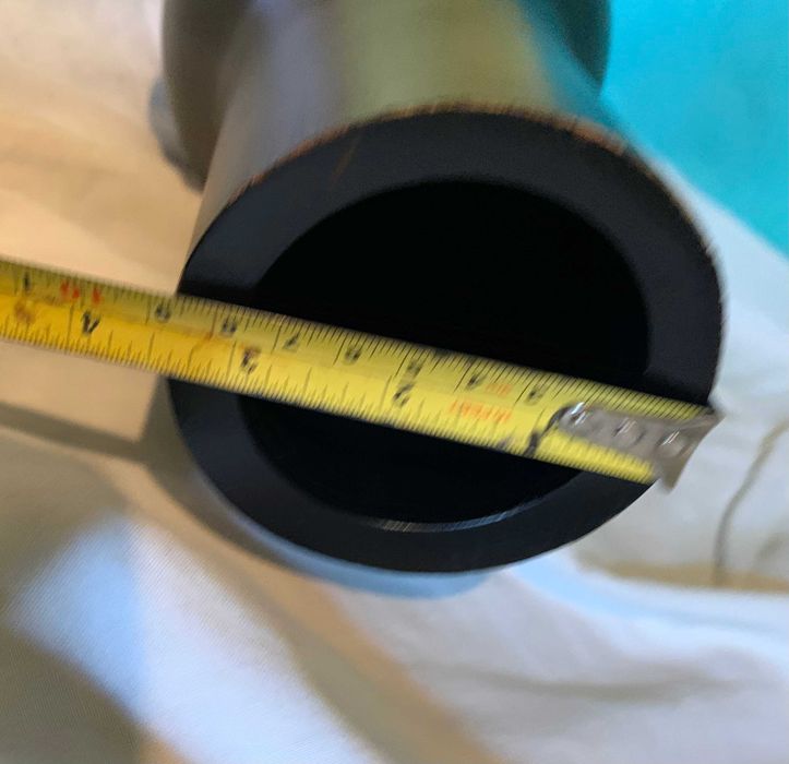 Дървена голяма ваза висока 77 см.Отвор 8 см.