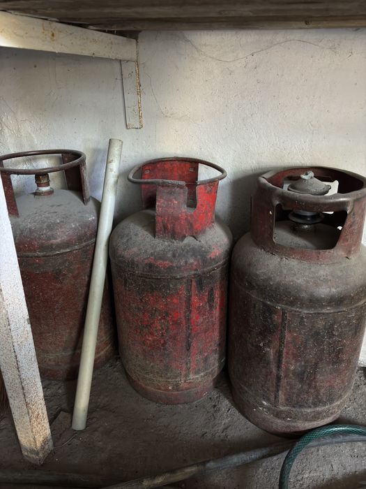 Газовые баллоны пустые