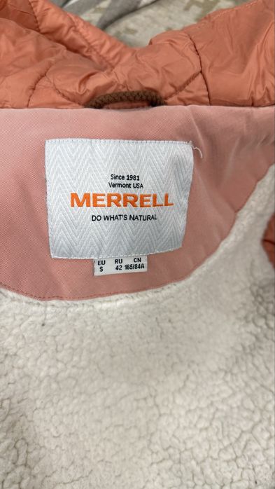 Продам парку на весну, осень, размер S