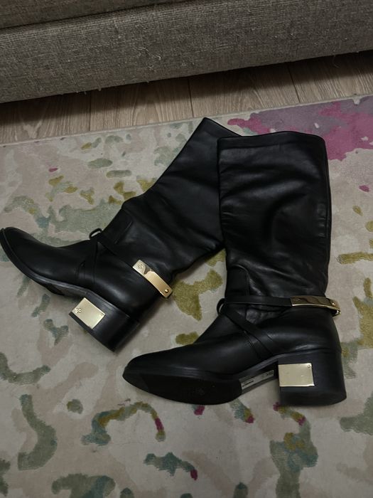 Осенние сапоги кожаные