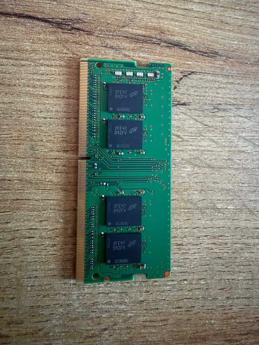 Micron 16 GB DDR4 3200 Mhz SODIMM RAM