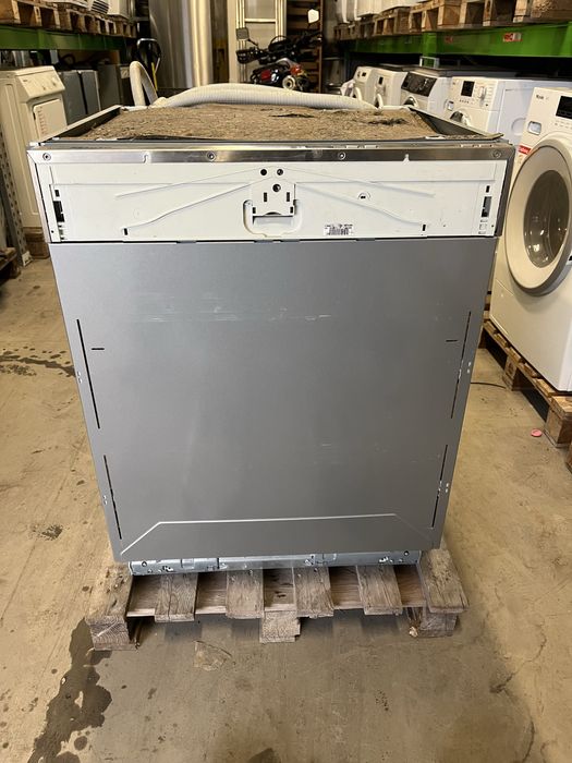 Съдомиялна за пълно вграждане miele