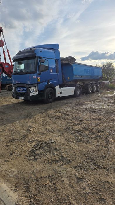Cap tractor cu bena